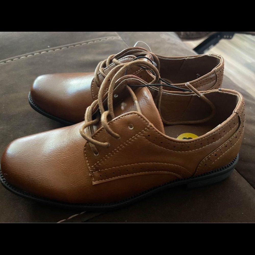 Steve Madden boys dress shoes